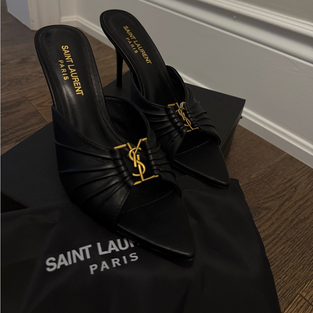 Saint Laurent Black Women's heels - Picture 5 of 13